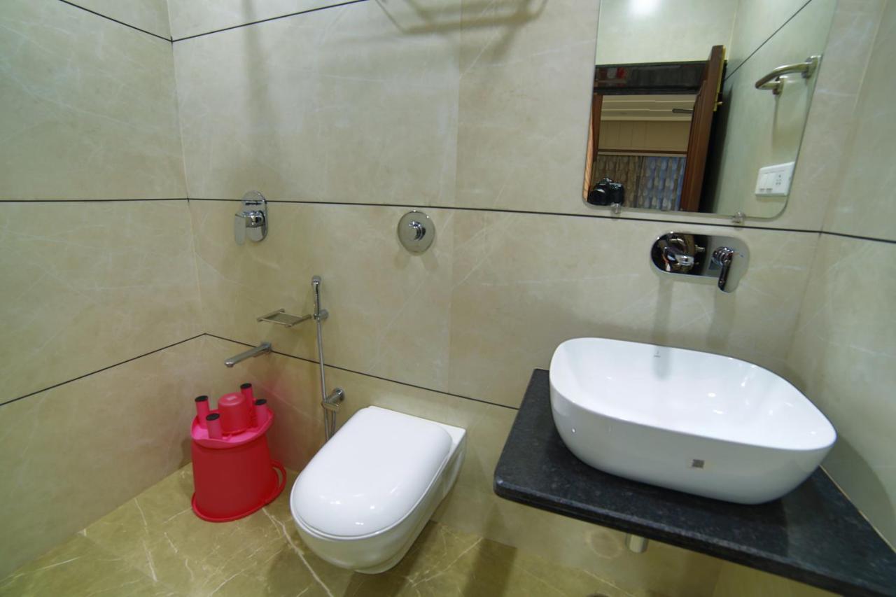 Mid Town Inn Abu Zewnętrze zdjęcie